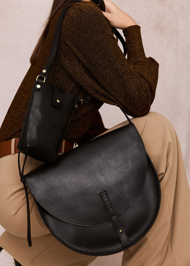 BLACK New Moon Saddle Bag