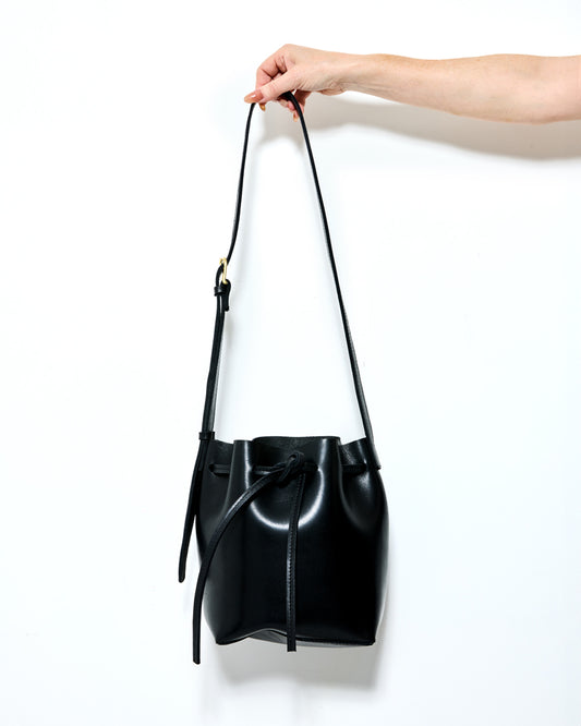 BLACK Byrd Bucket List Bag